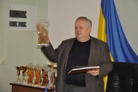 За видатні досягнення міській голова Володимир Хомко нагороджував спортсменів