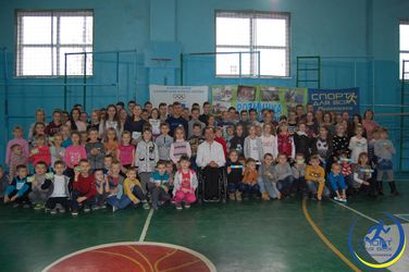 В Костополі діти зустрілися з унікальним спортсменом