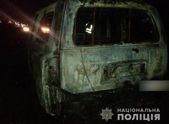 У Рівненському районі невідомий підпалив авто