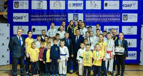 Рівненські каратисти на Кубку України здобули 55 медалей