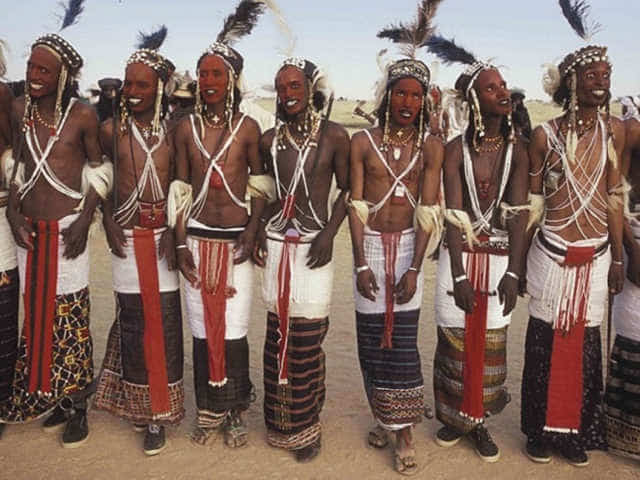 У плем’я водабе існує найпікантніший конкурс краси в Африці, від якого з’являються діти