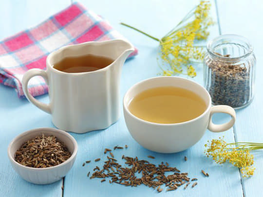 Три види чаю, які успішно рятують від головного болю