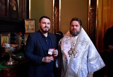 Активісти Радикальної партії Олега Ляшка допомагають відроджувати Українську церкву