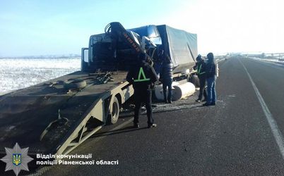 На «Київ-Чоп» зіткнулись дві вантажівки