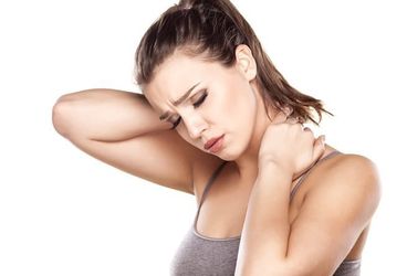 Про що свідчить біль у шиї?