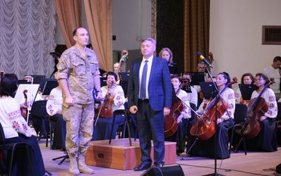 Голова Луганської ОДА відзначив військового журналіста з Рівненщини