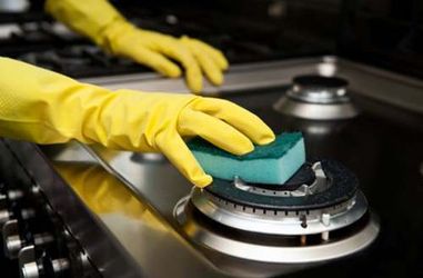 Як почистити кухонну плиту?