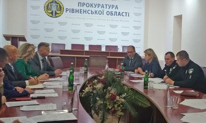 На спільній нараді у прокуратурі Рівненської області обговорено стан протидії підлітковій злочинності