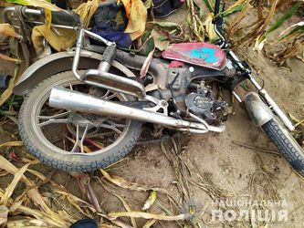 Внаслідок ДТП травмувалися мотоцикліст та малолітня пасажирка