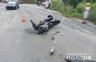 Смертельне зіткнення позашляховика із мотоциклом