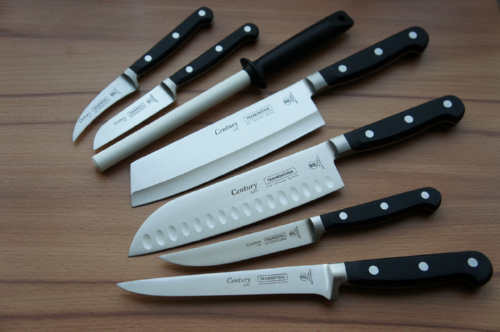 Кілька порад, як доглядати за кухонними ножами