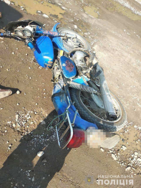 Зіткнення мотоцикла та автівки: загинув мотоцикліст