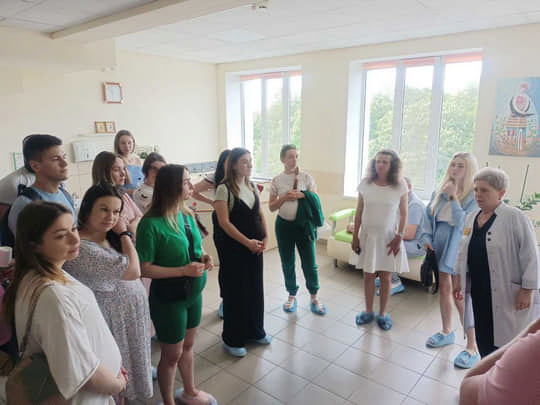 День відкритих дверей для жінок при надії провели у Рівненському обласному перинатальному центрі