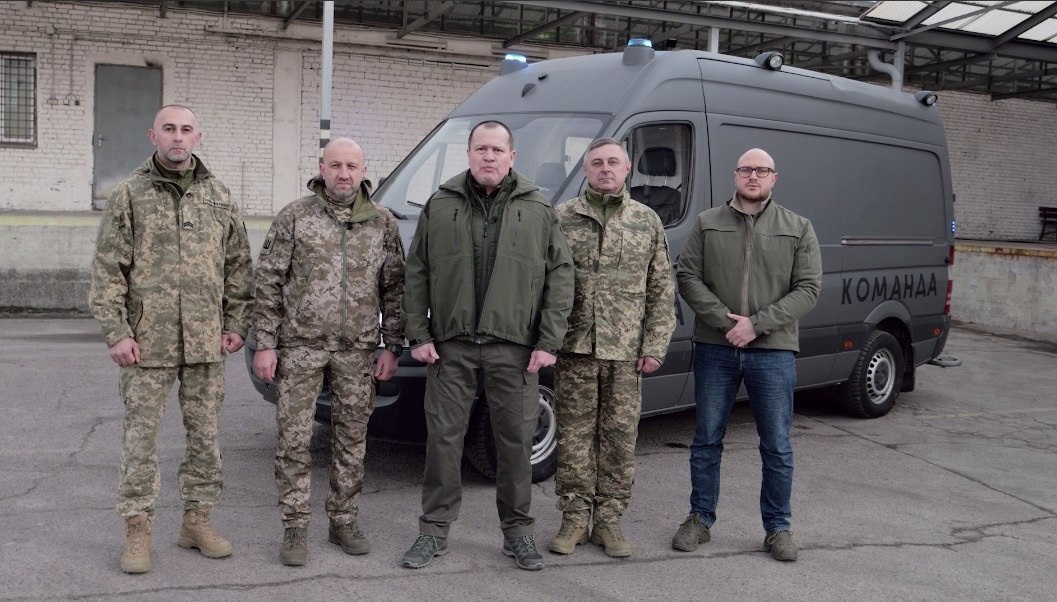 Волонтери «Української команди» передали «швидку допомогу» батальйону безпілотних систем Федора Кіселара