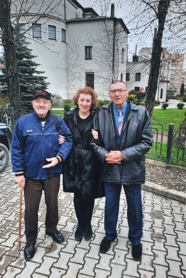 Чеслав Хитрий з братом Едуардом та донькою Маргаритою